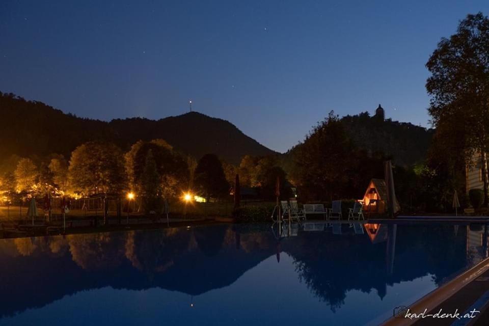 Holznest Otel Gutenstein Dış mekan fotoğraf